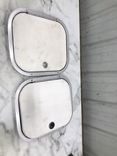 99 Bayliner Cierra Express 2252 Boat cabin hatch lid doors