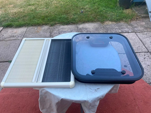 550 550mm caravan - x, skylight
