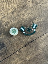 Vintage Celtic Badges x 2 - Flag and small circle 