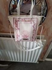 Medium Handbag By Pierre Cardin