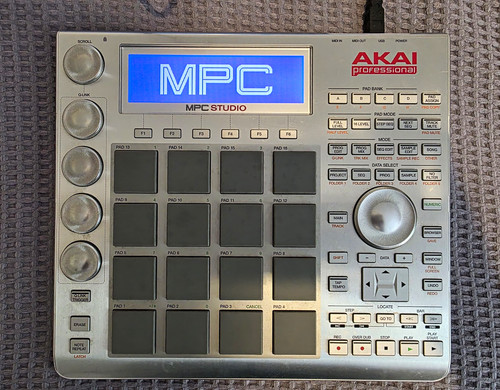 Akai professional mpc - akai,
