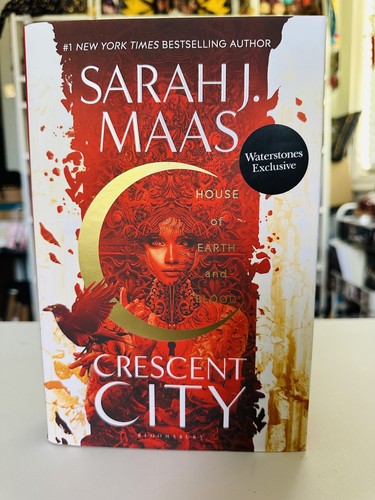 Crescent city house - city, earth