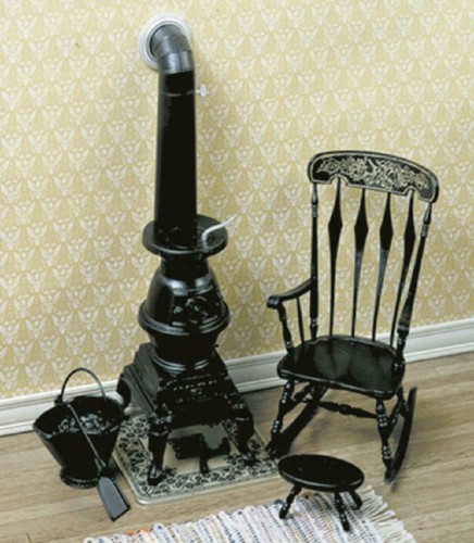 Chrysnbon dolls house pot - house,