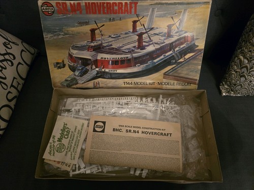 Rare airfix hovercraft - rare, sr.n4