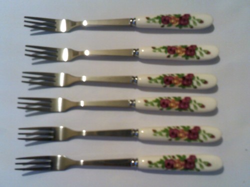 Cake forks good - forks, match