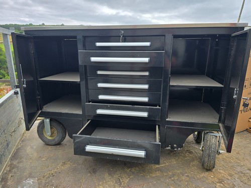 Large tool chest - large, on