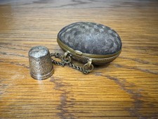 ANTIQUE VICTORIAN THIMBLE EGG CASE HOLDER ETUI CHATELAINE + SILVER THIMBLE