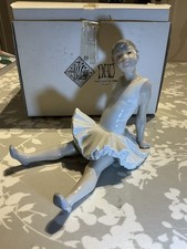 LLADRO Nao Porcelain Ballerina