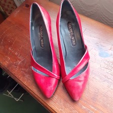 Roland Cartier Vintage Red Leather  Heeled Shoes Size 3.5 C