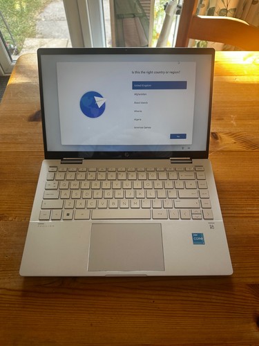 Pavilion x360 8gb - x360, in