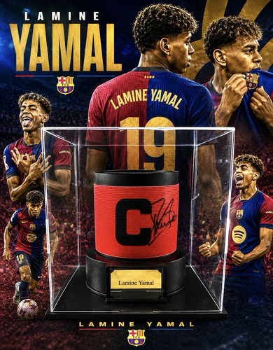 Hand signed lamine yamal - hand,