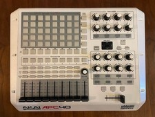 AKAI APC40 SE White Edition