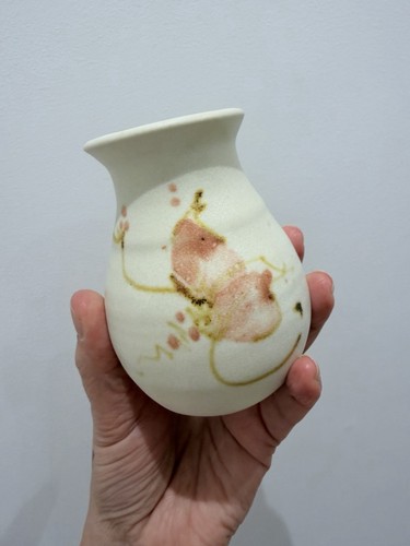 Studio pottery vase features - studio,