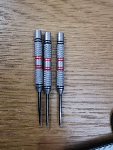 Old knurled winmau navigator