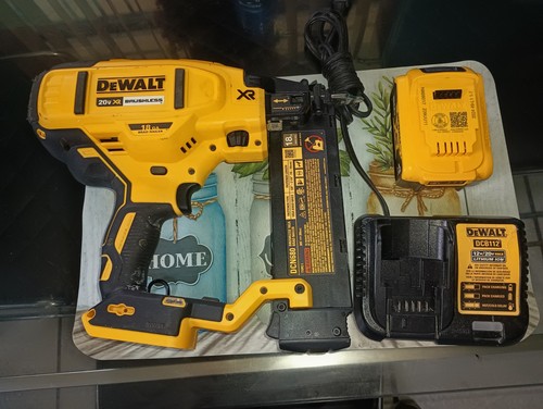 Dewalt 20v gauge cordless - dewalt,