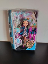 EVER AFTER HIGH MADELINE
