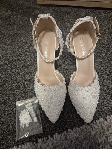 Crystal queen pearl bridal - pearl,