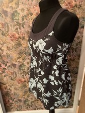 Animal Oversize Grey & Green Top surf Y2K 2000s size 10 Vintage 