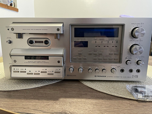 Pioneer f1250 cassette tape - cassette,
