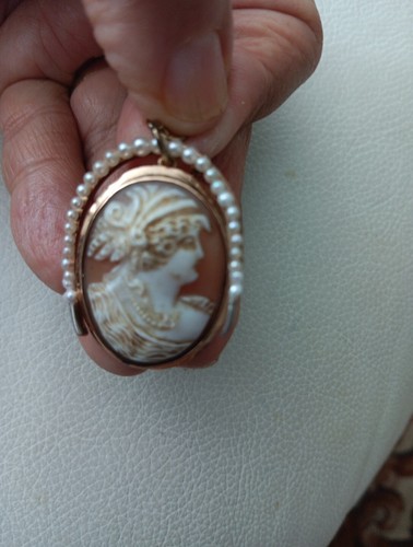 Vintage pin brooch shelf - vintage,