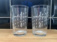 2 X JOHNNIE WALKER SHORT
