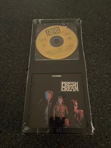 Cream fresh - "fresh, cream"