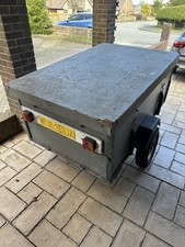 Trailer Small / Medium Trailer
