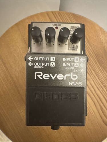 Boss digital reverb - rv-6,