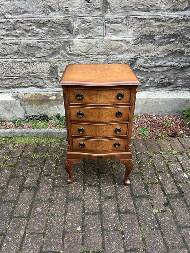 Victorian style chest - style, of