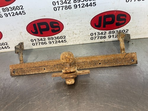 Tow bar bracket ball x - bar,