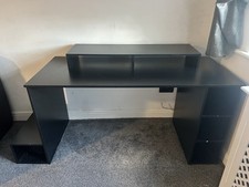 Black Gaming/media Desk
