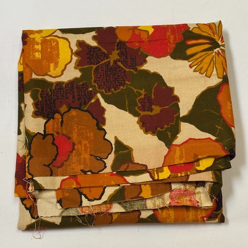 Vintage 70s floral - floral, drapery