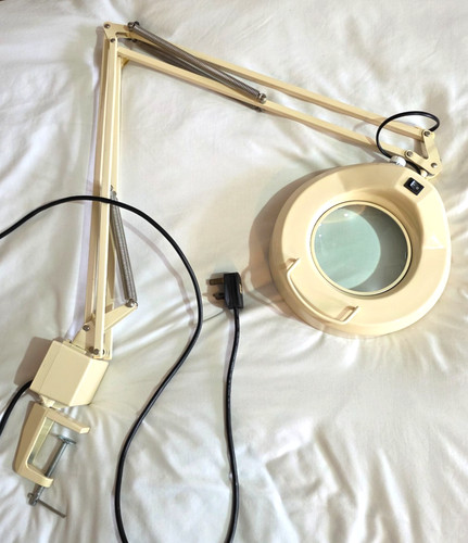 Vintage magnifying lamp - vintage,