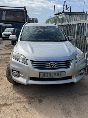 Toyota rav4 2011 - 2011,