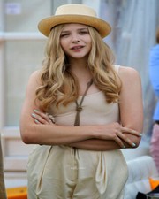 8x10 Chloe Grace Moretz PHOTO