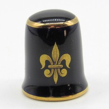 COLLECTABLE BONE CHINA THIMBLE