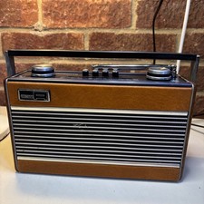 Vintage Roberts R24 Portable