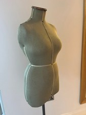 Original 1940s Singer Tailors Mannequin, Female Torso.