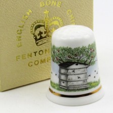 COLLECTABLE THIMBLE BEEHIVE BY FENTON (BOXED)