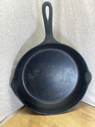 Antique griswold cast iron - antique,