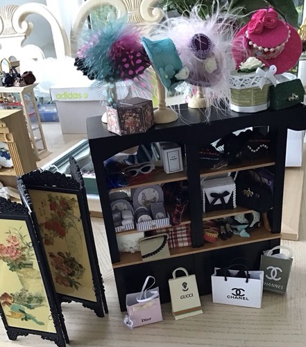 Display cabinet with all - cabinet,