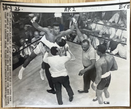Superb lot press photos - 5,