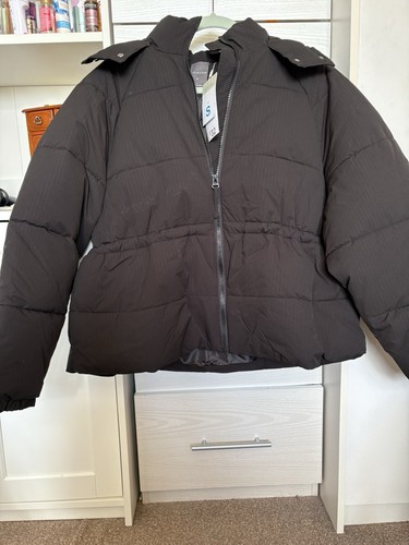 Black coat from primark - coat, brand