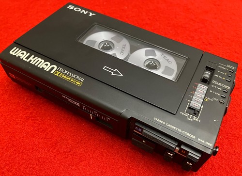 Sony pro walkman d6c with - sony,