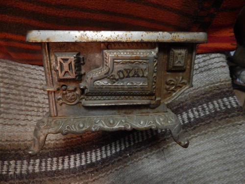 Antique toy cook stove royal - antique, stove-royal-