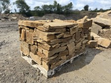 Dry stone walling - dry,