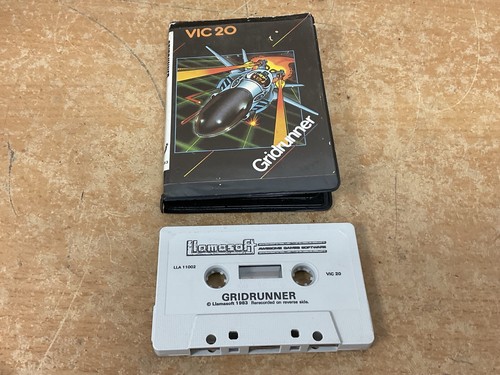 Gridrunner vic game - vic-20,