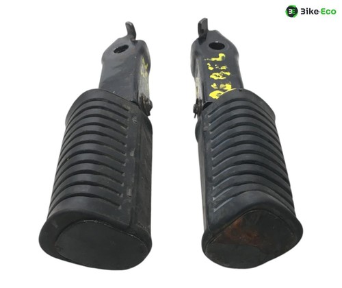 Right and left footrest - right,