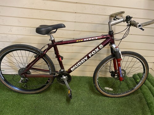 Retro muddy fox front shocked - muddy,