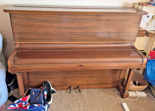 Bentley metal framed upright - metal,